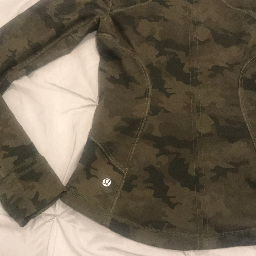 Lululemon Savasana Forme Jacket (8) - Picture 6 of 8